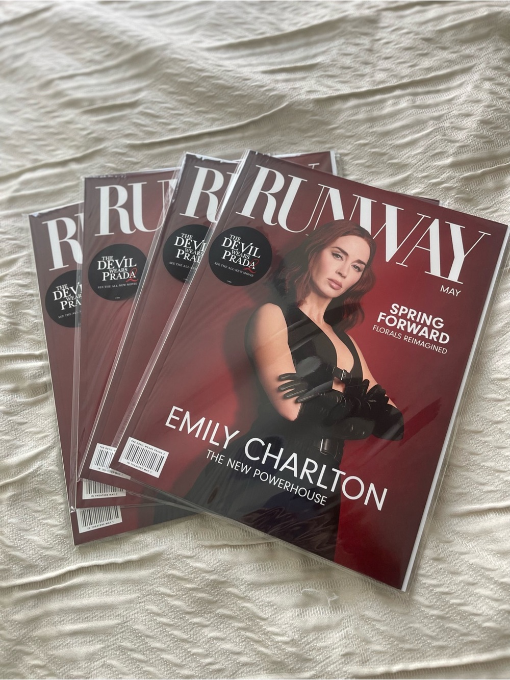 Devil Wears Prada 2 - RUNWAY Magazine May Issue - Rare - Devil wears Prada